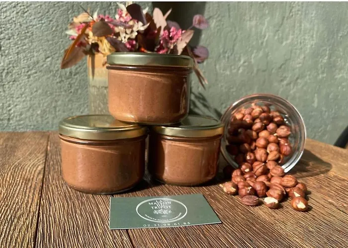 La Maison Du Tripot Couette-café 3*